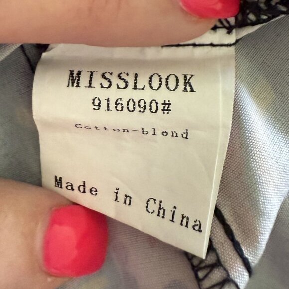 Misslook Women's Black Floral Skull Print V-Neck Long Sleeve Blouse Size S GUC - Picture 6 of 7